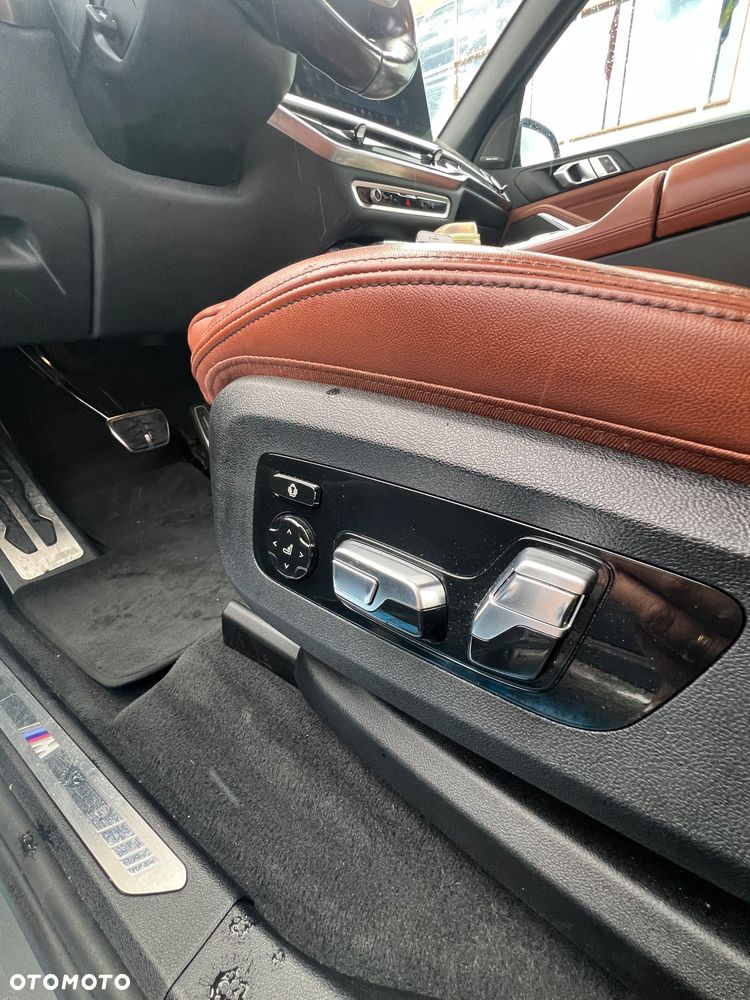 BMW X5 xDrive40d - 24