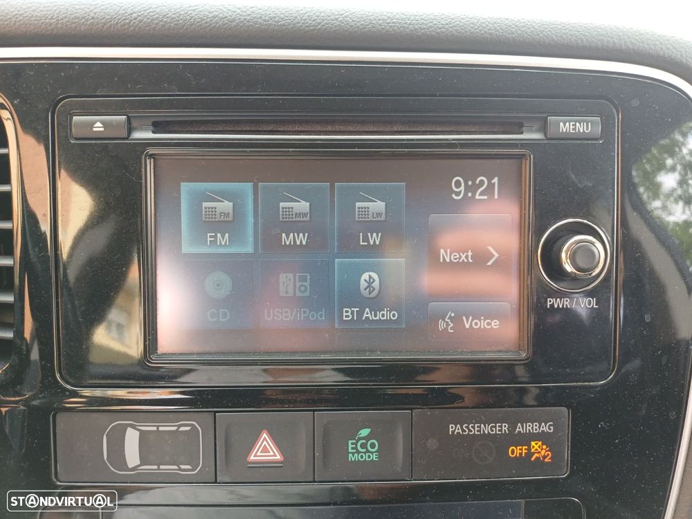 Mitsubishi Outlander 2.2 DI-D Intense+ - 27