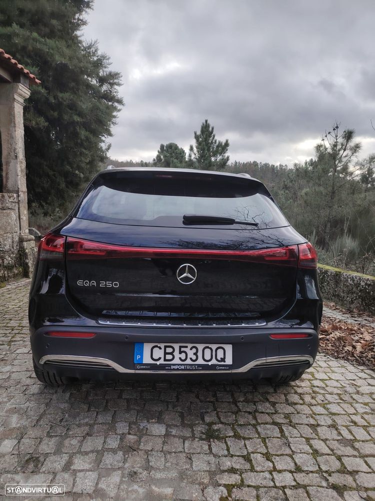 Mercedes-Benz EQA 250 AMG Line - 3