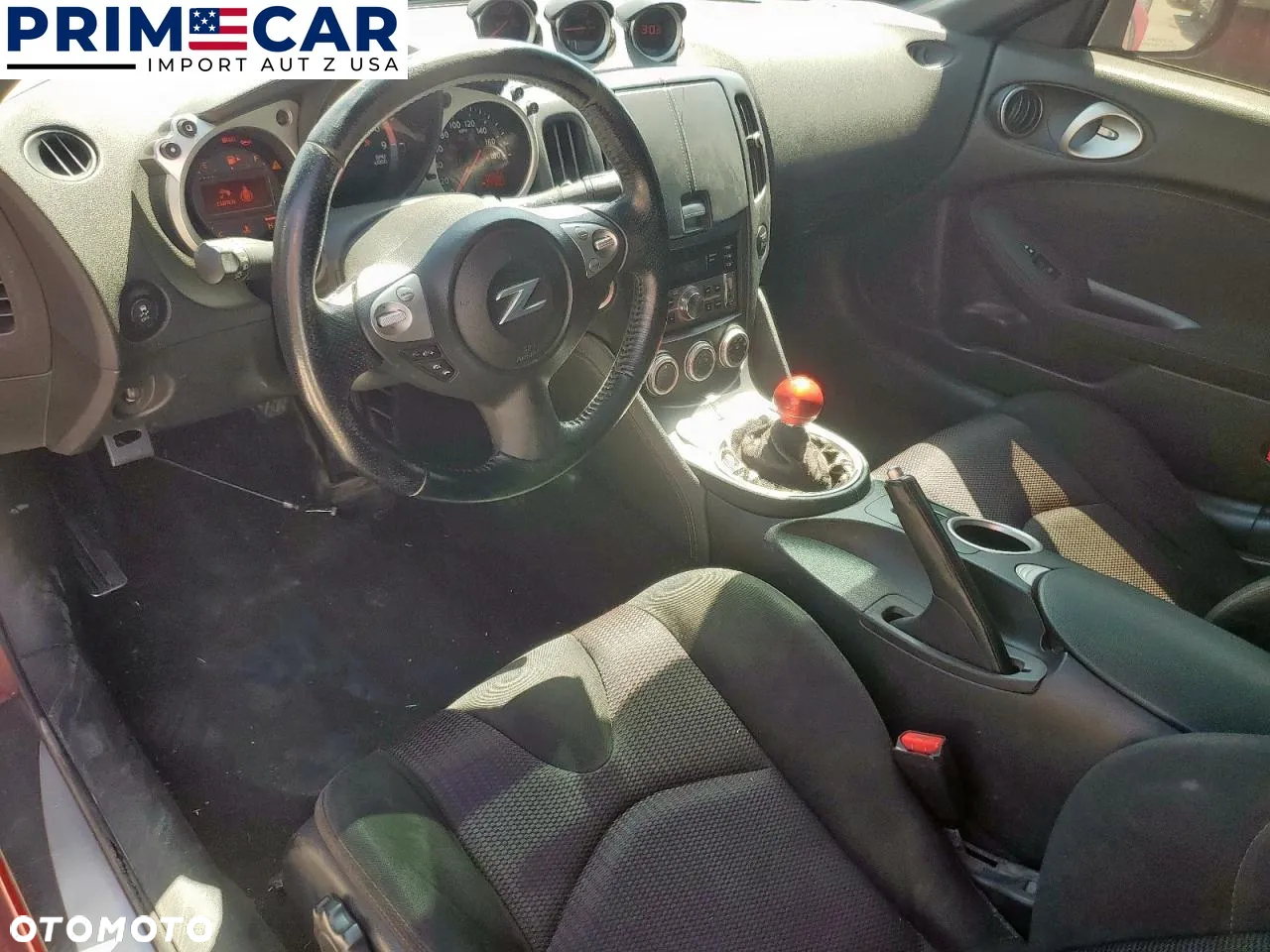 Nissan 370 Z 3.7 V6 Premium - 8