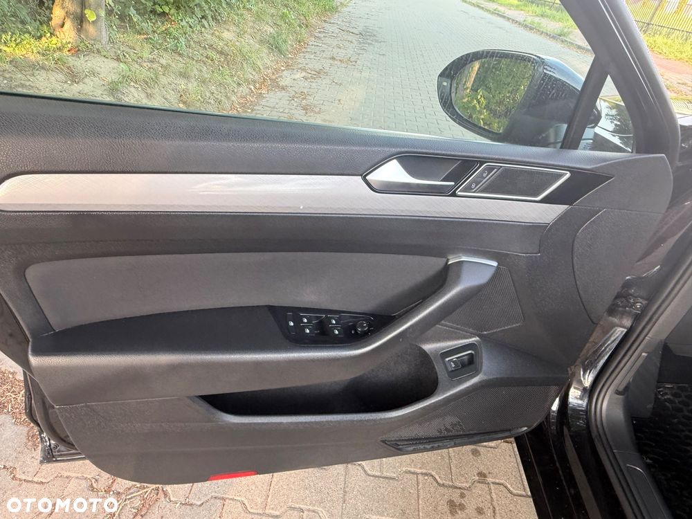Volkswagen Passat 1.5 TSI EVO Business DSG - 19