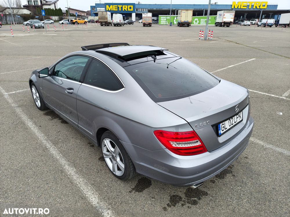 Mercedes-Benz C 220 CDI DPF (BlueEFFICIENCY) 7G-TRONIC - 4