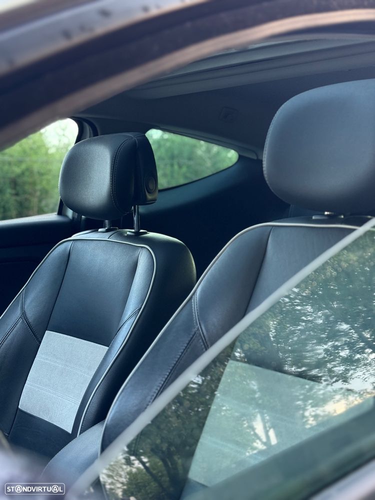 Renault Mégane Coupe 1.5 dCi Bose Edition SS - 15