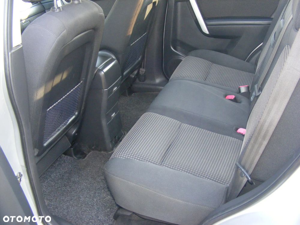 Chevrolet Captiva 2.4 2WD 5 Sitzer LS - 6