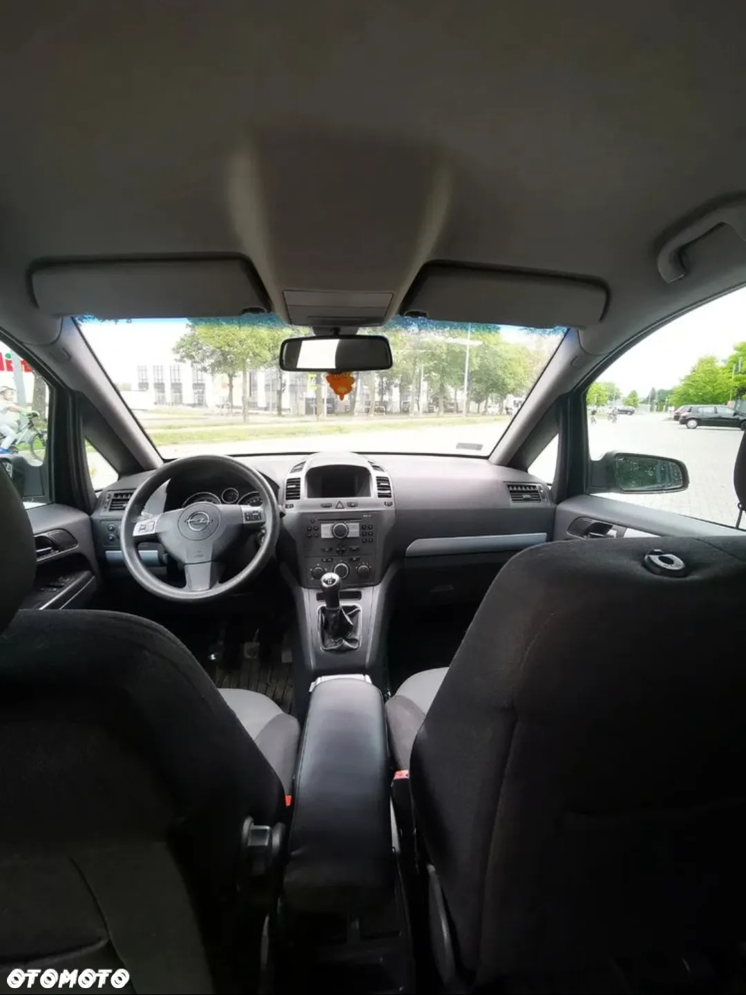 Opel Zafira - 8