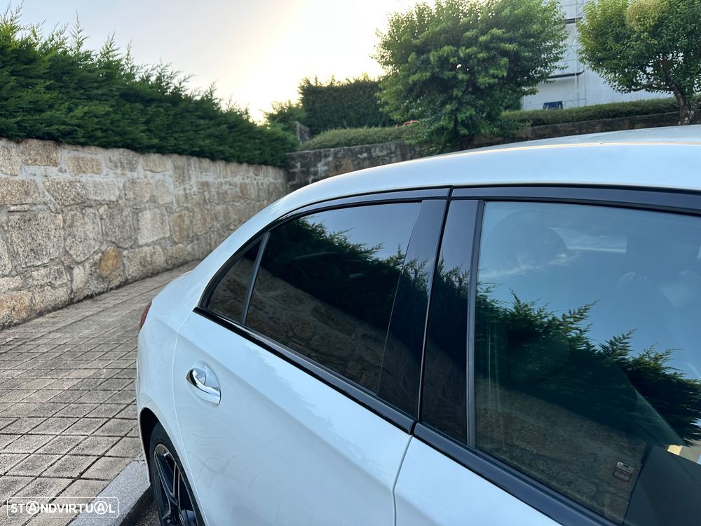 Mercedes-Benz A 180 Limousine d 7G-DCT AMG Line - 24