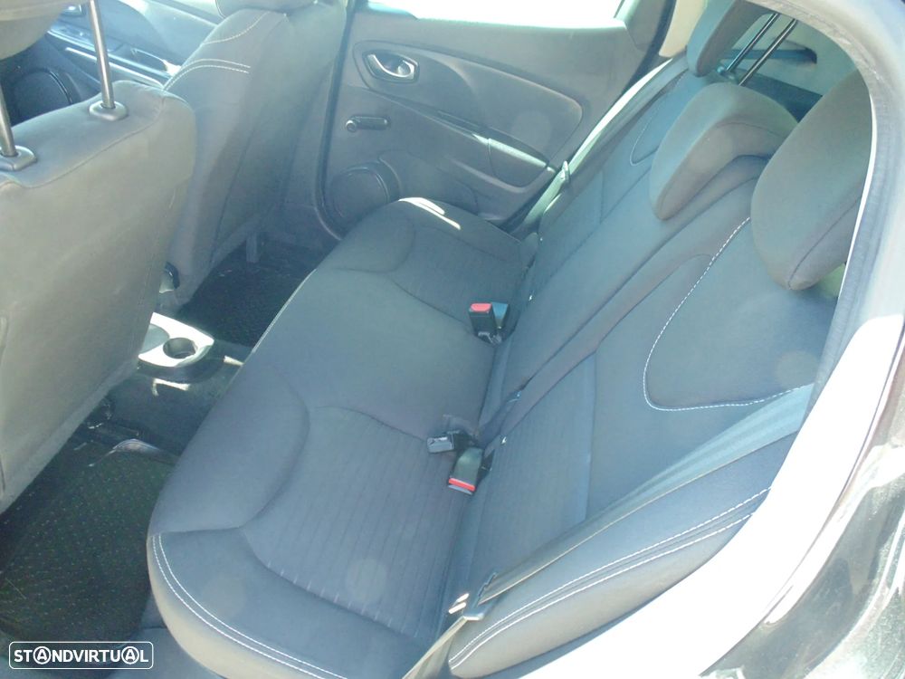 Renault Clio 0.9 TCe Limited - 22