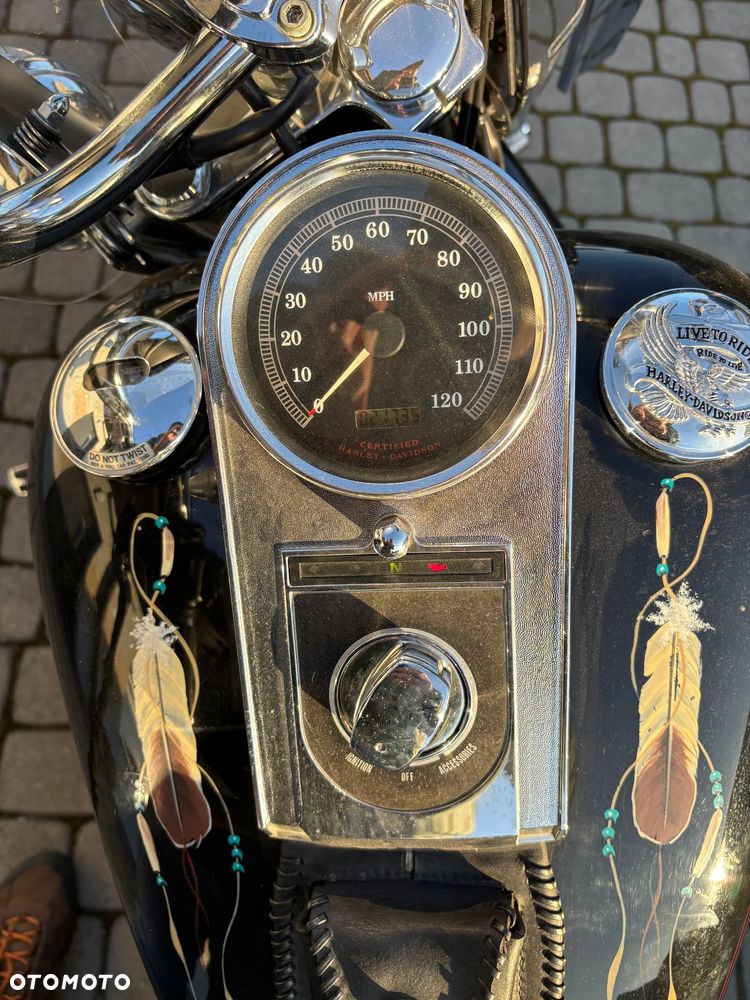 Harley-Davidson Softail Heritage Classic - 5