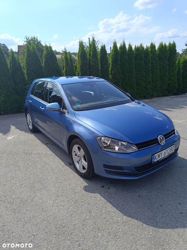 Volkswagen Golf - 8