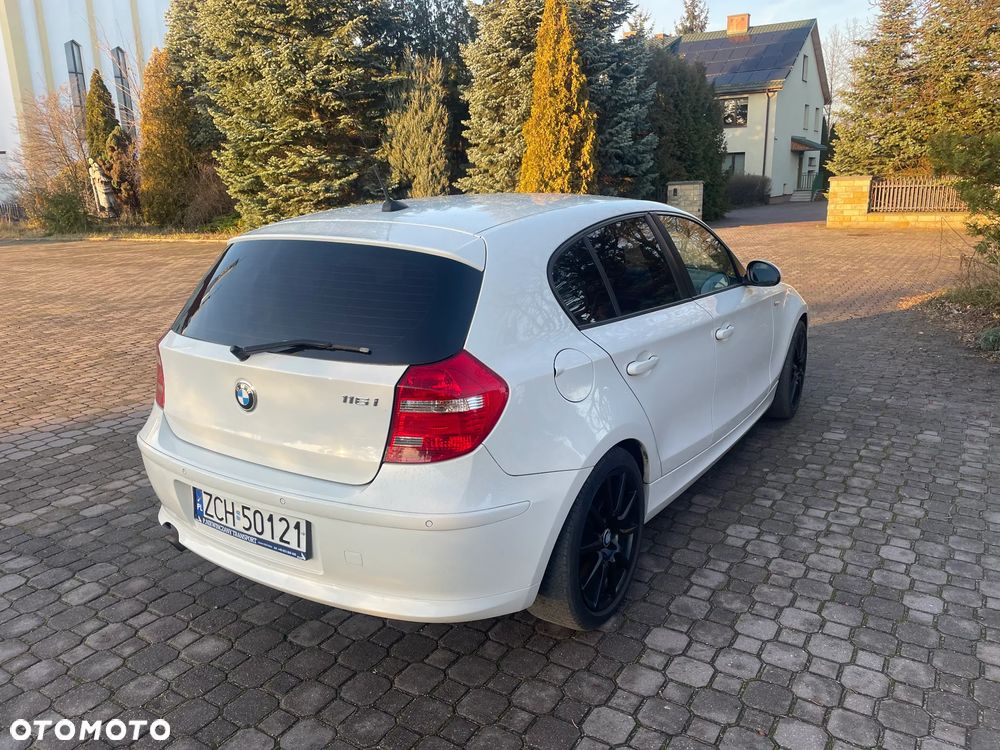 BMW Seria 1 116i Edition Sport - 4