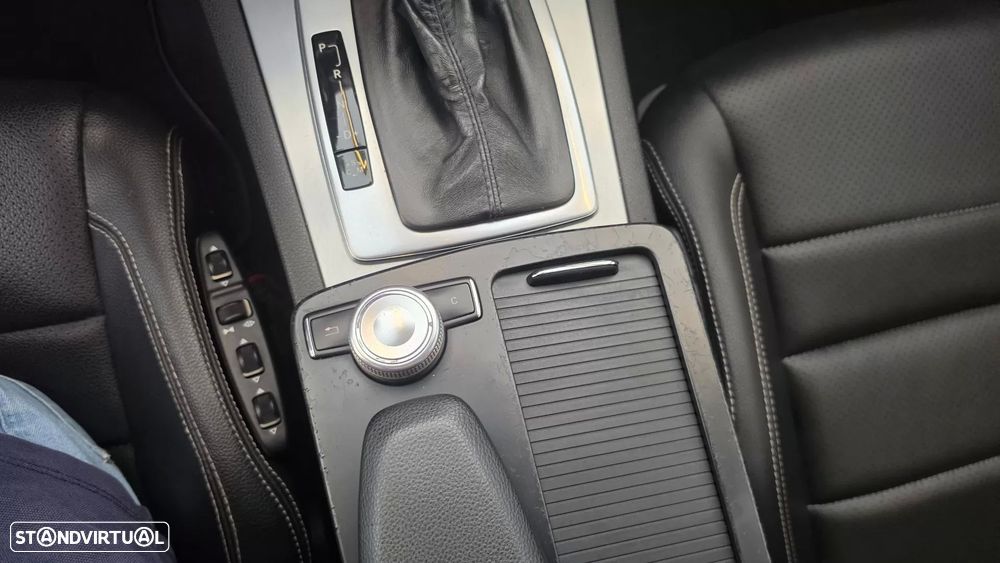 Mercedes-Benz E 350 CDi Avantgarde BlueEfficiency Auto - 48