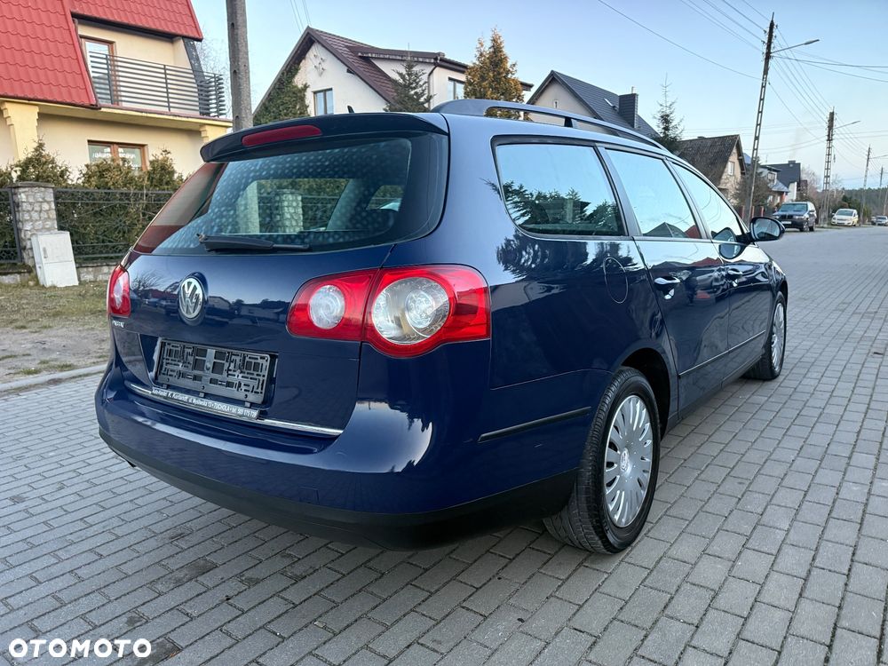 Volkswagen Passat Variant 1.6 FSI Comfortline - 3