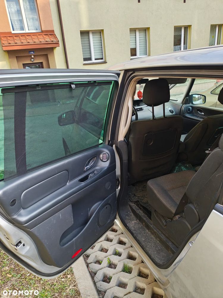 Renault Grand Espace 2.0 dCi FAP Initiale - 20