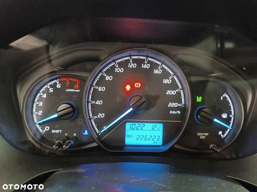 Toyota Yaris 1.0 Life EU6 - 23