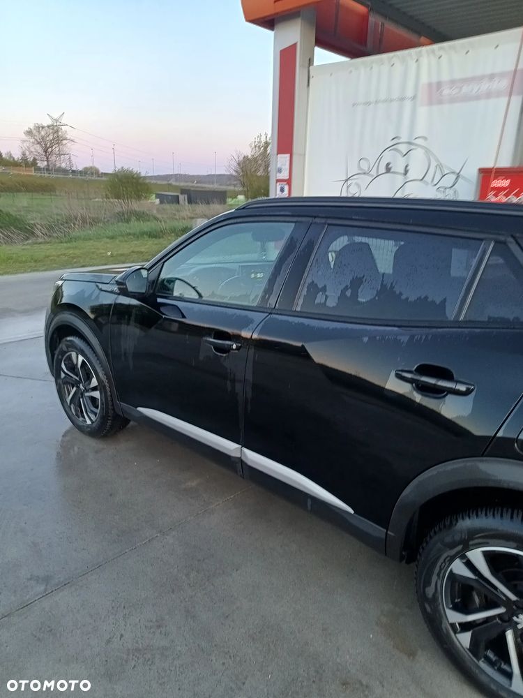 Peugeot 2008 PureTech 130 EAT8 GT Pack - 14