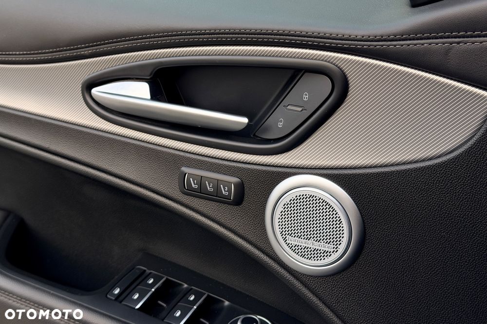 Alfa Romeo Stelvio 2.0 Turbo Veloce Q4 - 14