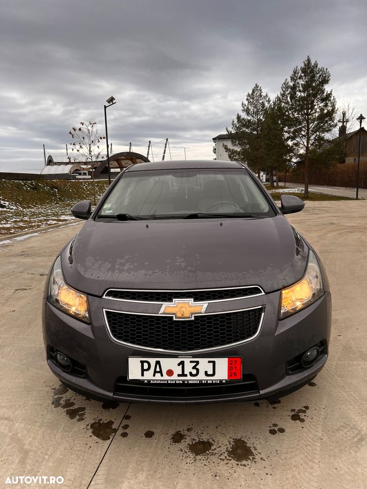 Chevrolet Cruze 2011 photo 2
