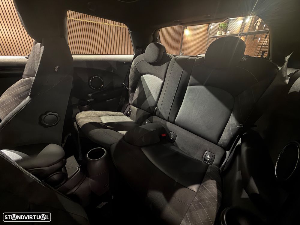 MINI 3 Portas Cooper D Seven Chili - 26