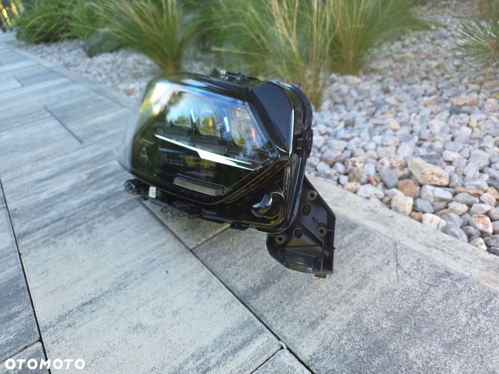 PEUGEOT 208 2008 II 2 LIFT Lampa prawa Kompletna Full Led Matrix 45121 - 3