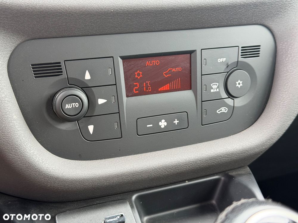 Fiat Doblo 1.4 T-Jet 16V First Edition - 15
