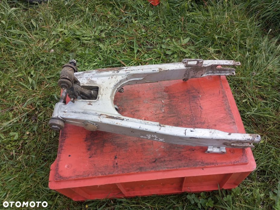 Wahacz Yamaha XT 600 3TB tył tylny tyl kołyska szpilka cross BG - 5