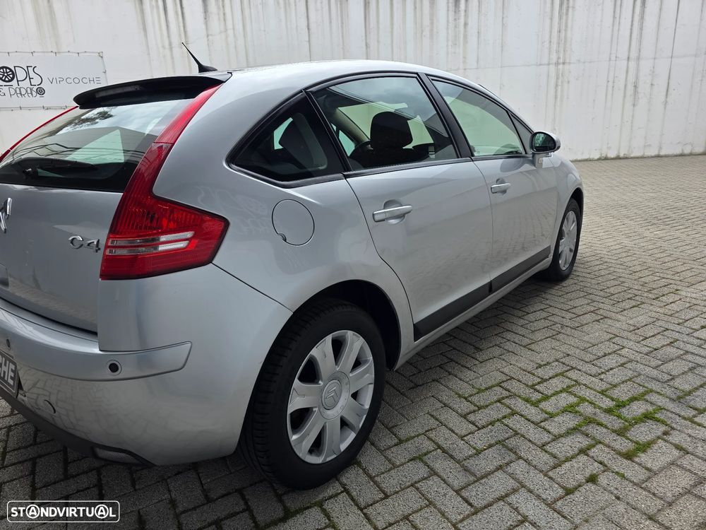 Citroën C4 1.6 HDi Exclusive Airdream - 29