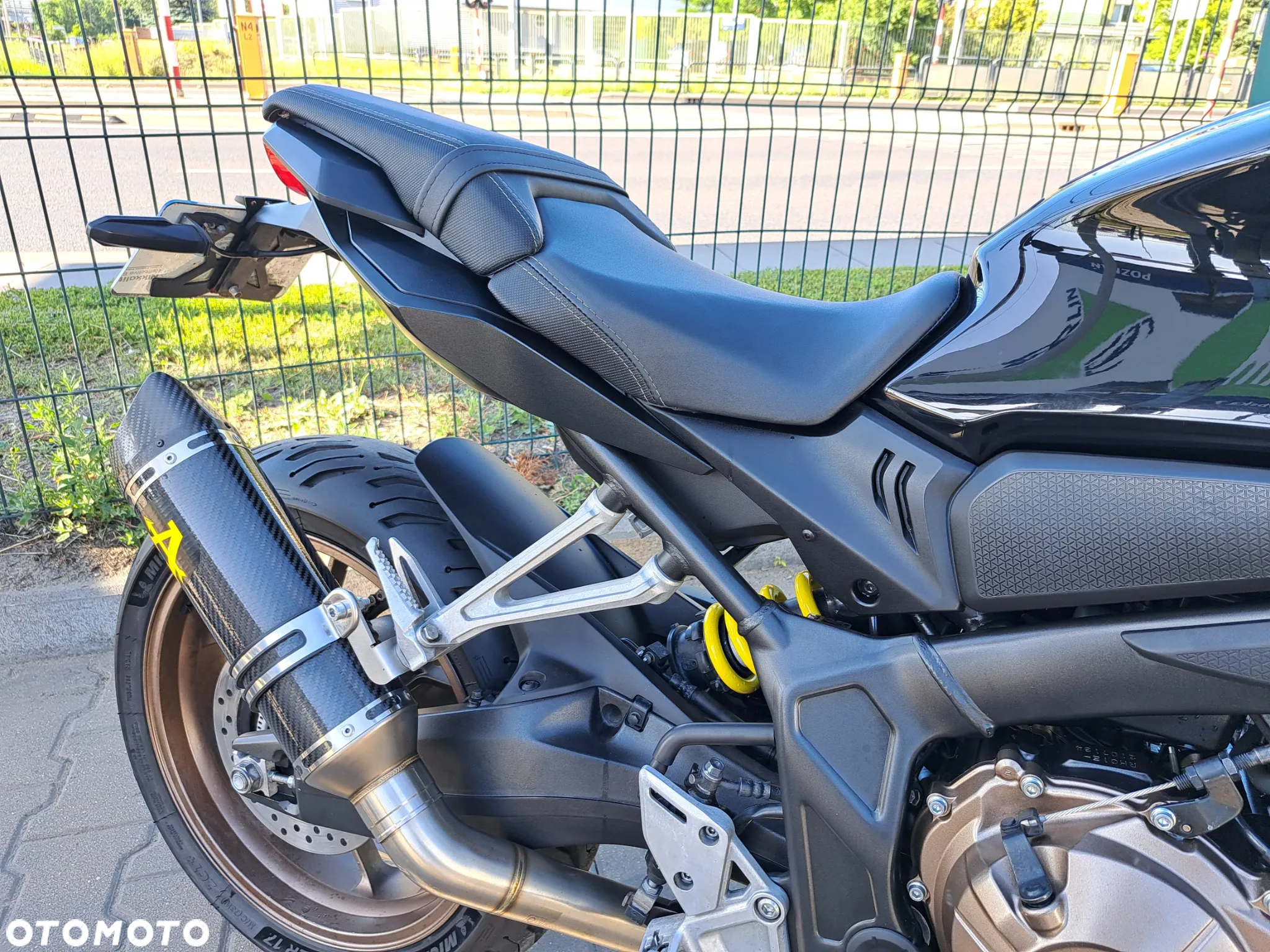 Honda CB - 19