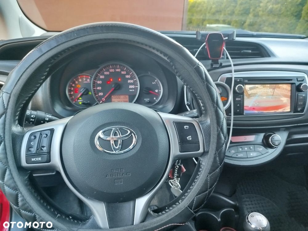 Toyota Yaris 1.33 Sol - 6