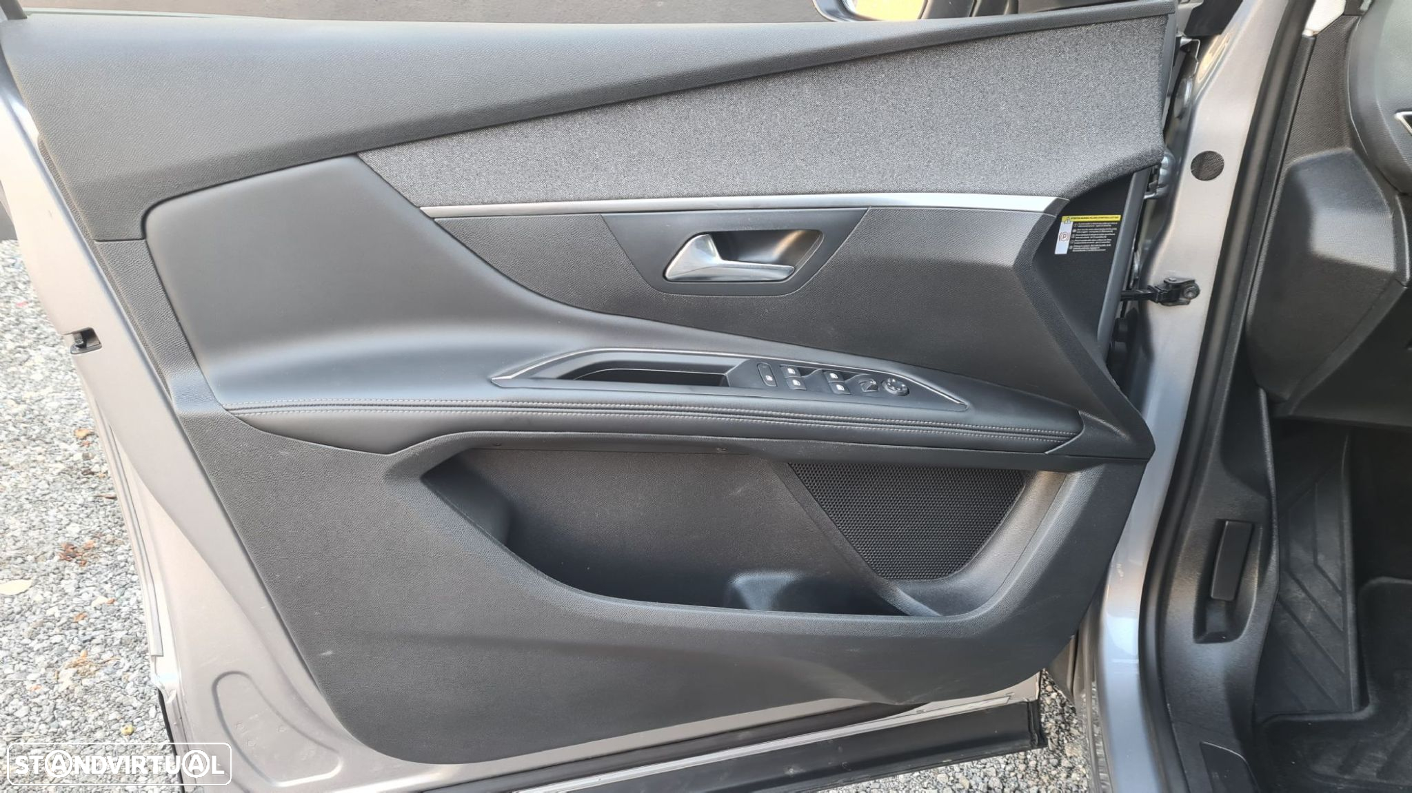 Peugeot 5008 1.5 BlueHDi Allure EAT8 - 7