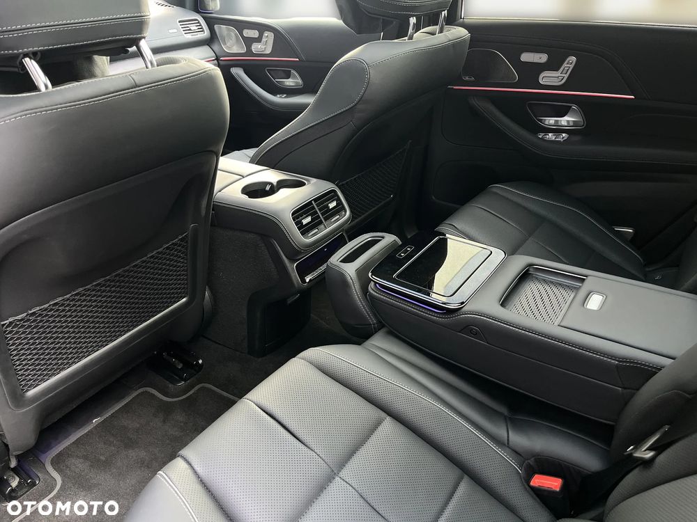 Mercedes-Benz GLS - 16