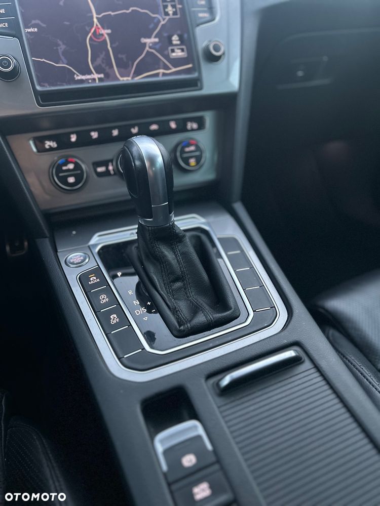 Volkswagen Passat 2.0 TDI 4Mot Elegance DSG - 14