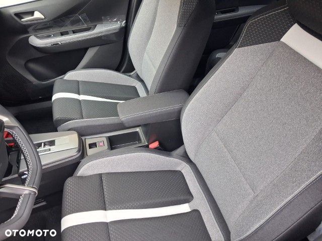 Opel Frontera - 11