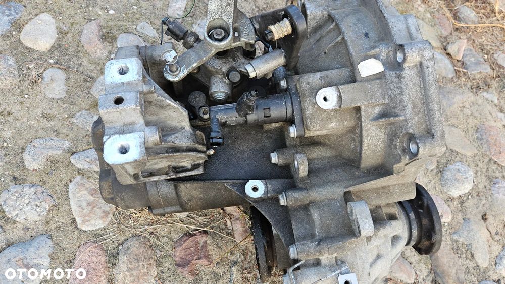Skrzynia biegów manualna VW KWB 1.4 TSI 6 biegów Golf V 6 Plus Audi Seat Skoda - 5
