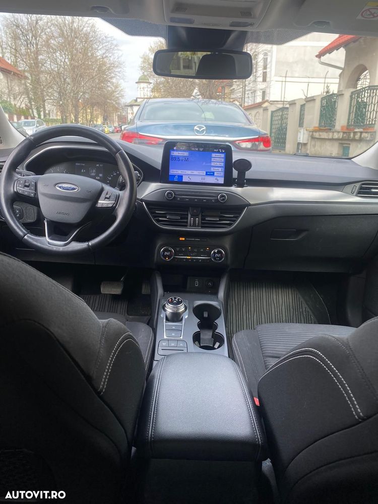 Ford Focus 1.0 EcoBoost Trend - 16