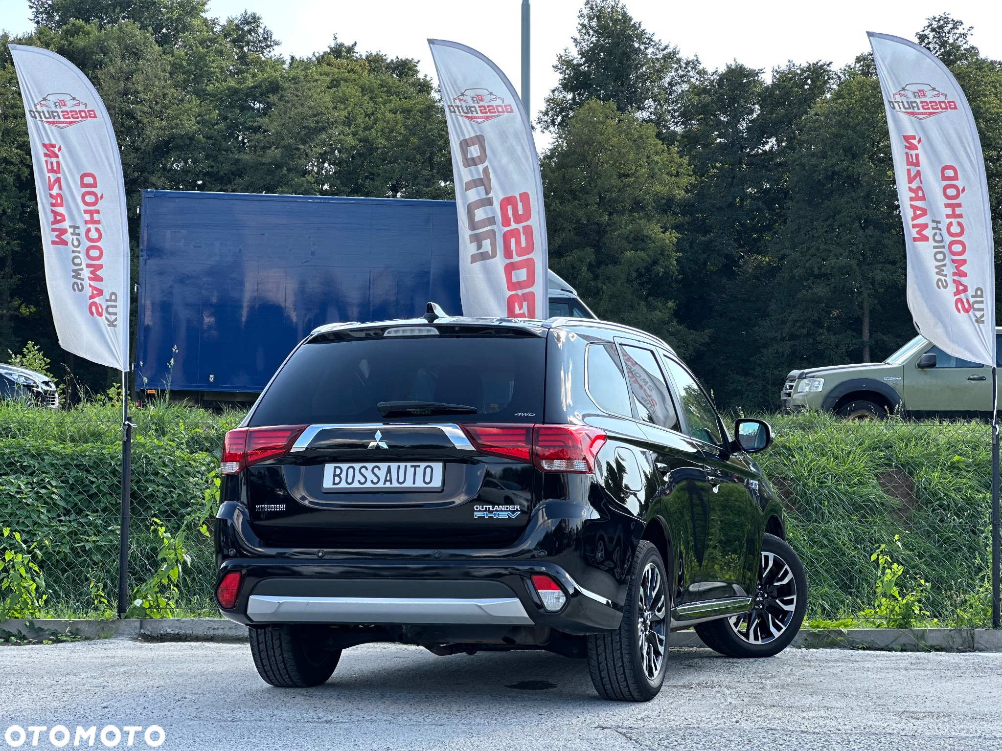 Mitsubishi Outlander 2.0 4WD Plug-In Hybrid Top - 6