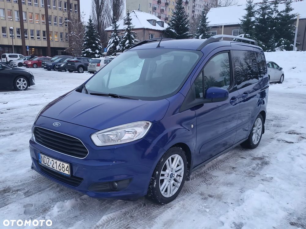 Ford Tourneo Courier 1.5 TDCi Titanium - 11