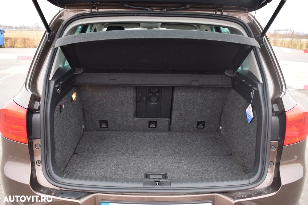 Volkswagen Tiguan 2.0 TDI 4Motion Track & Field - 8