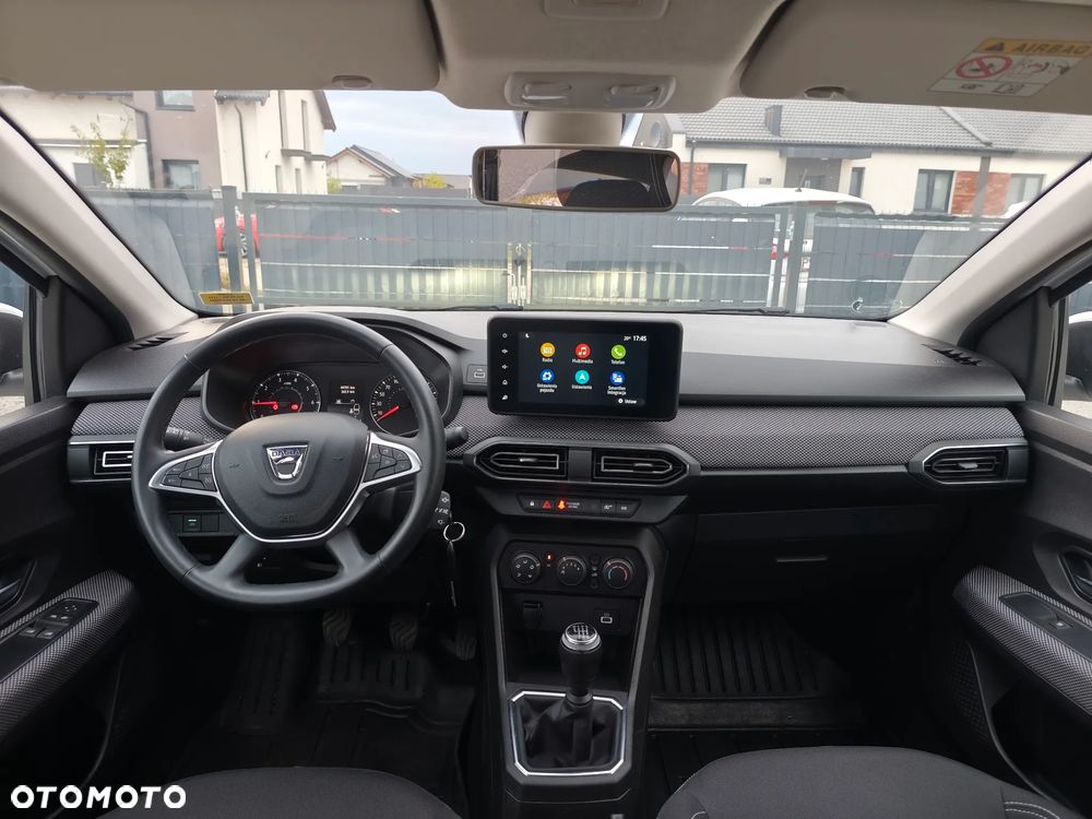 Dacia Sandero TCe 90 Essential - 23