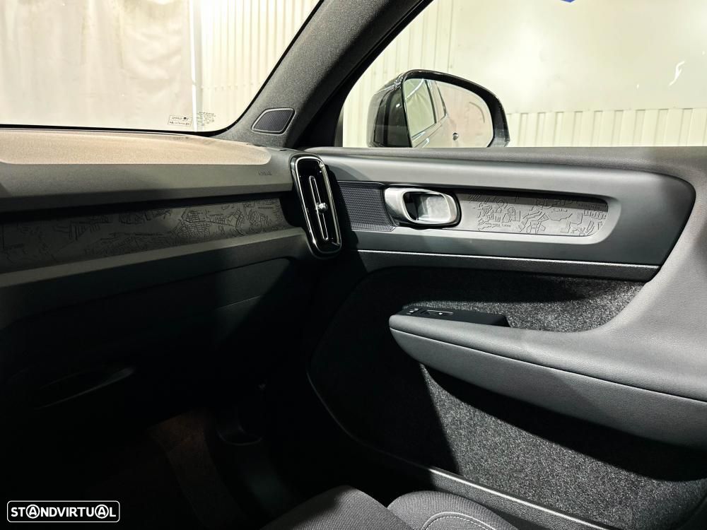 Volvo C40 Recharge 82 kWh Twin Motor Plus - 54