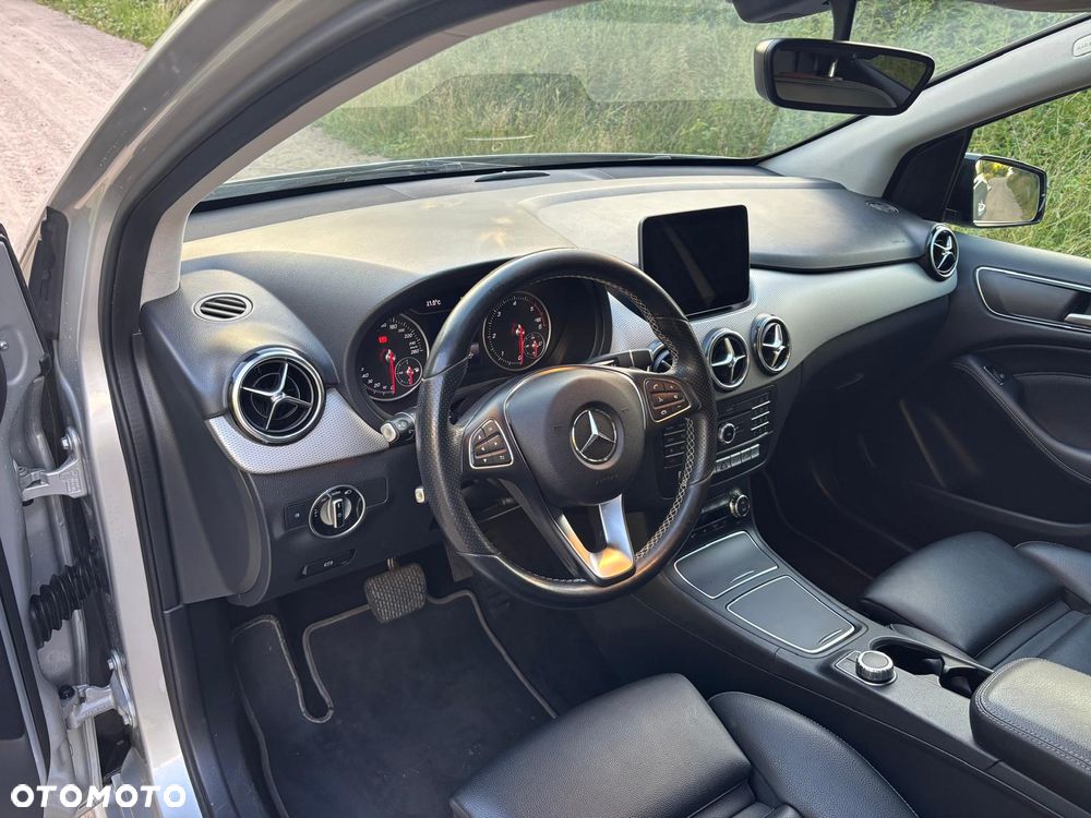 Mercedes-Benz Klasa B 180 (CDI) d 7G-DCT AMG Line - 14