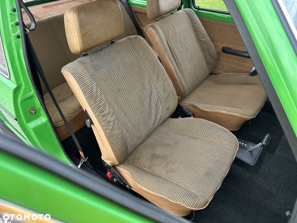 Volkswagen Golf - 9