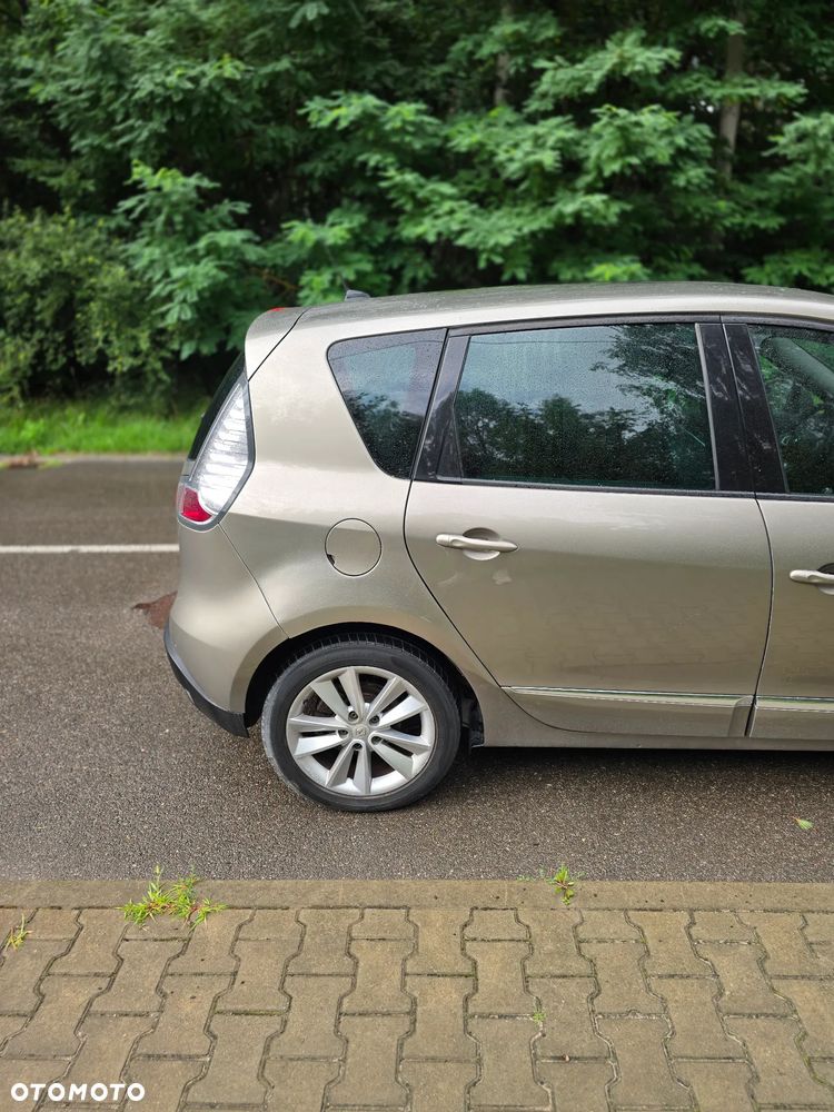 Renault Scenic Energy dCi 130 S&S Xmod Bose Edition - 14