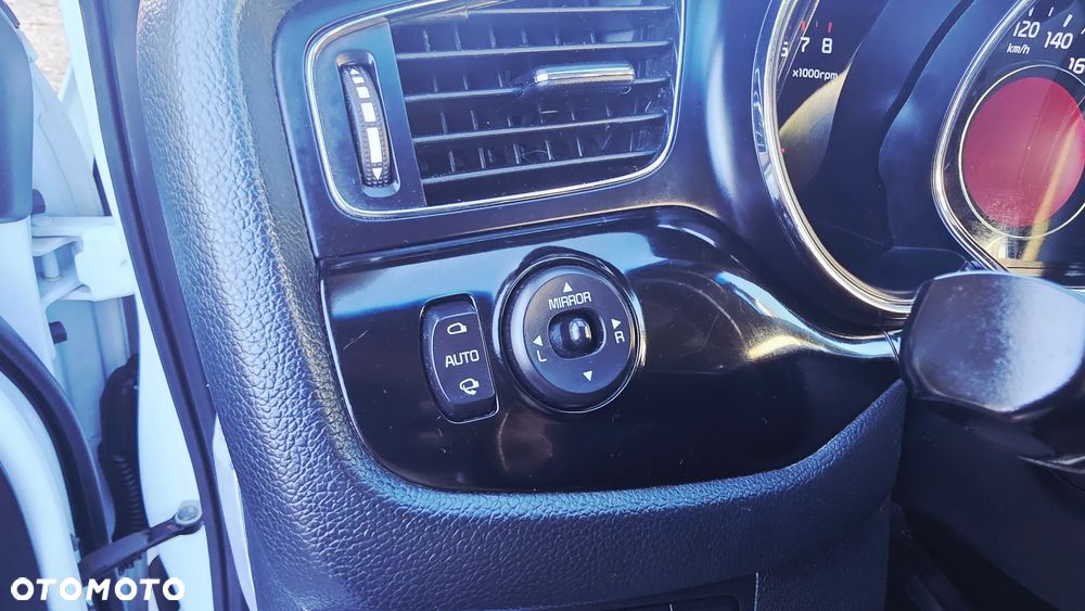 Kia Ceed 1.6 GDI XL - 18