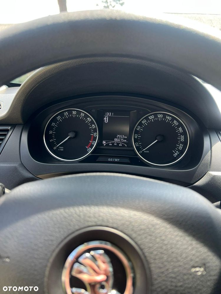 Skoda RAPID 1.4 TDI DPF Ambition - 8