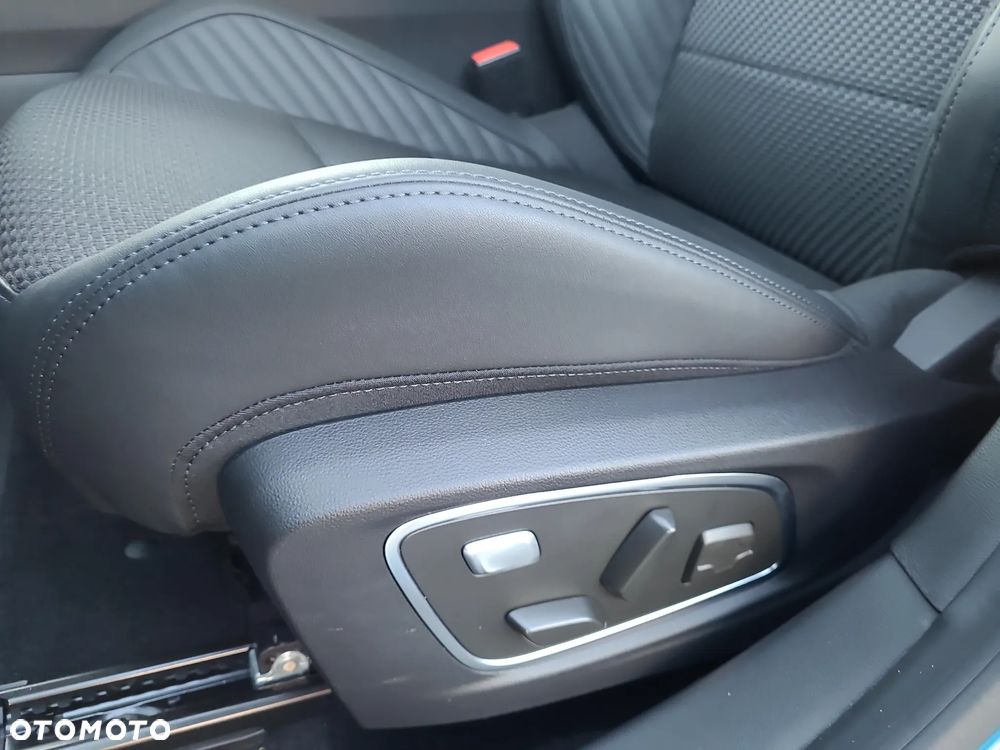 Renault Austral 1.2 E-Tech Full Hybrid 200 Esprit Alpine MMT - 12