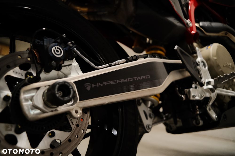 Ducati Hypermotard - 12