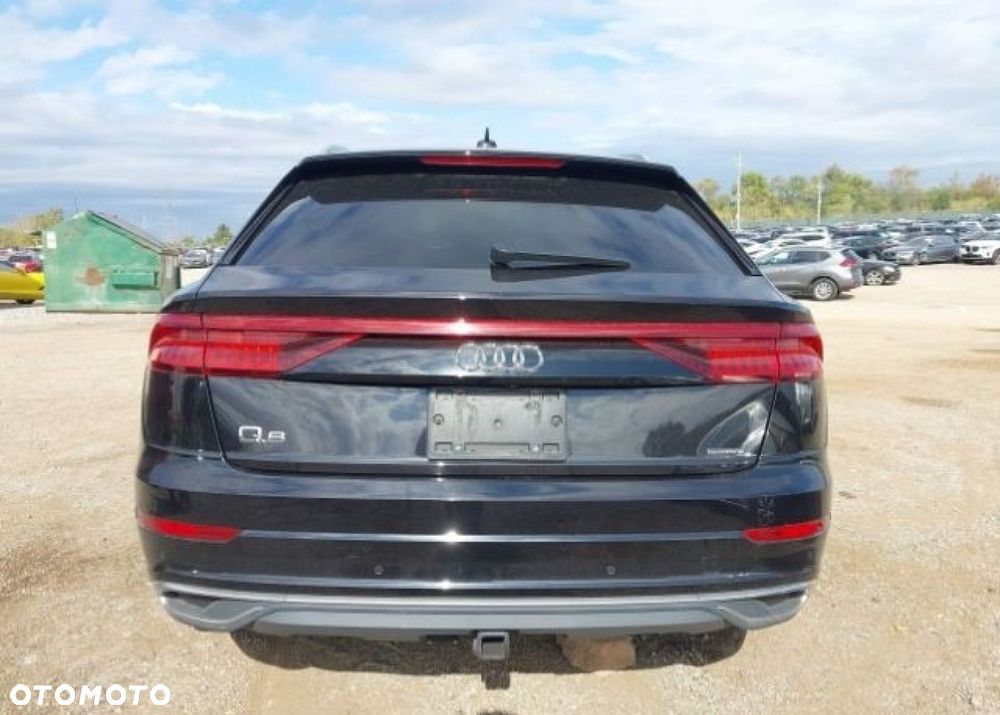 Audi Q8 - 6