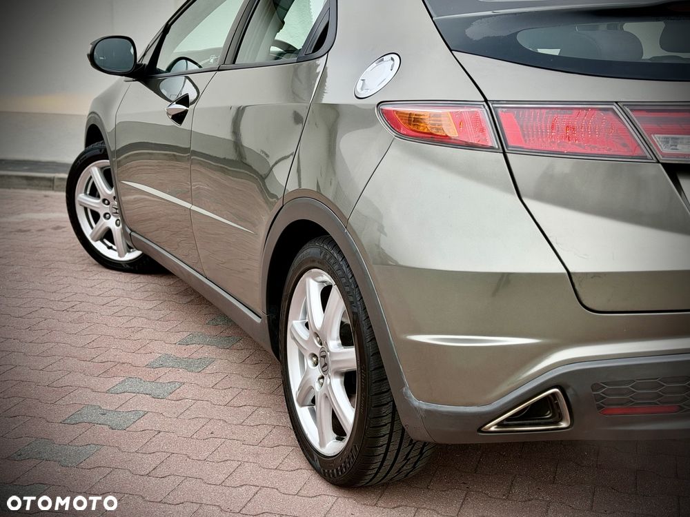 Honda Civic - 4