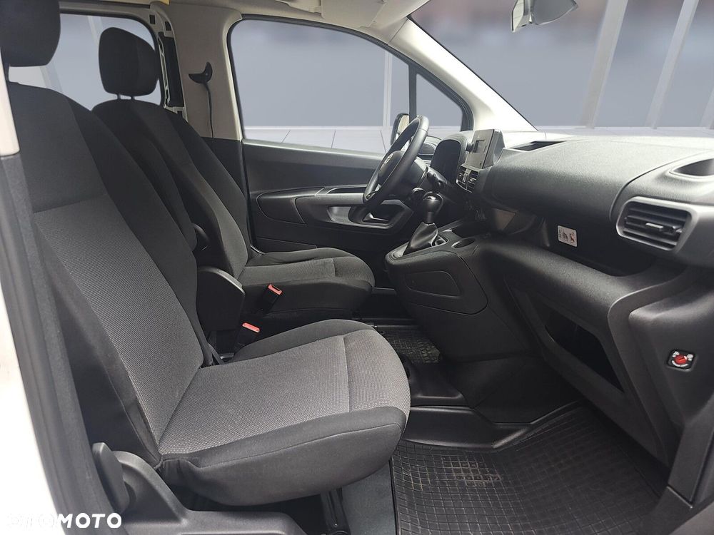 Toyota ProAce 2.3T 1.5D-4D 100KM long FurgonBrygActive - 10