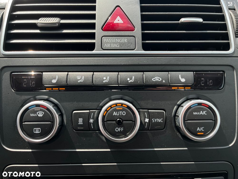 Volkswagen Touran 1.4 TSI DSG MATCH - 13